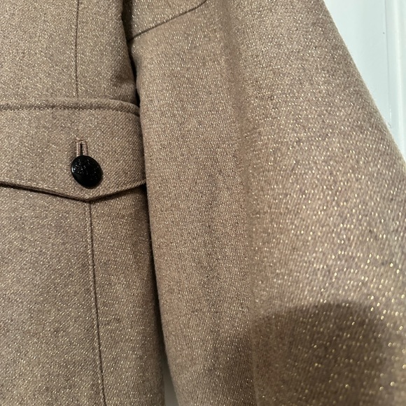 Banana Republic wool blend tailored blazer. - Picture 4 of 14